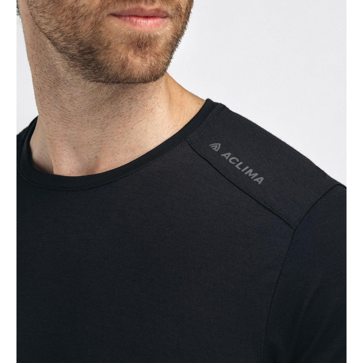 Aclima - LightWool 140 Herre Trail Tee // Sort fra Aclima - billede nr. 6 hos GrejFreak.dk