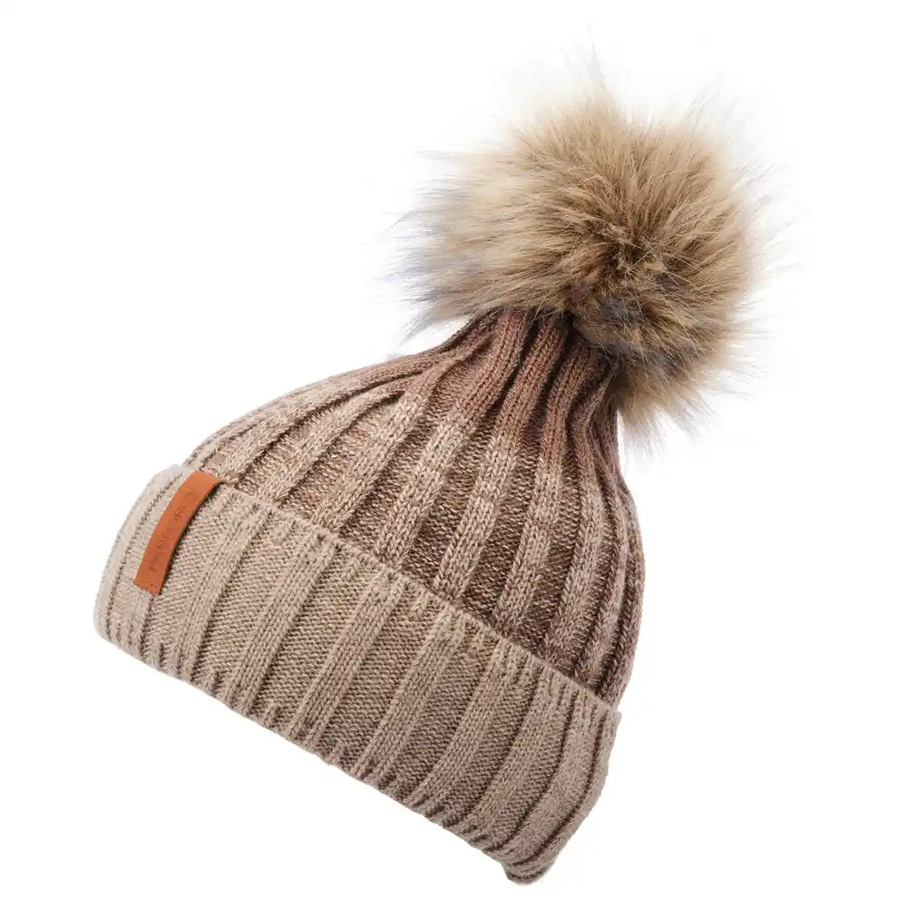 Parforce - Vinterhue med kvast