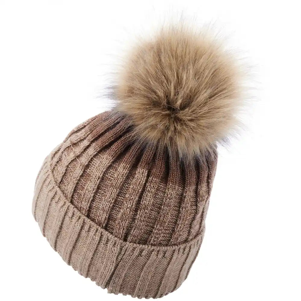 Parforce - Vinterhue med kvast