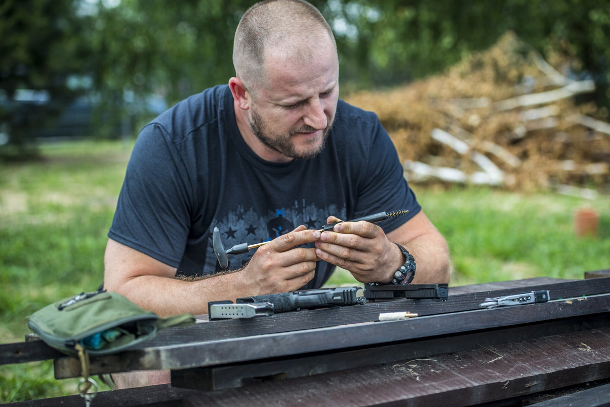 Helikon-Tex - Pistol Cleaning Kit for .45 mm