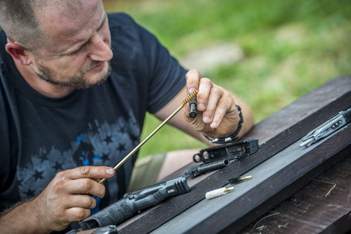 Helikon-Tex - Pistol Cleaning Kit for .40/10 mm