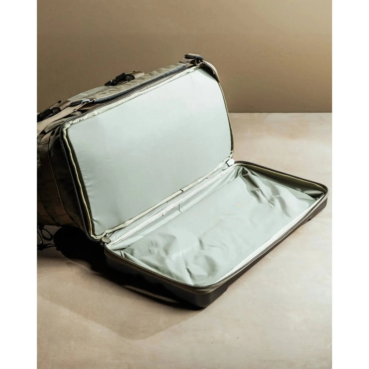 Eberlestock - Bang-Bang Range Taske 34L // Military Green-7-XtraGrej