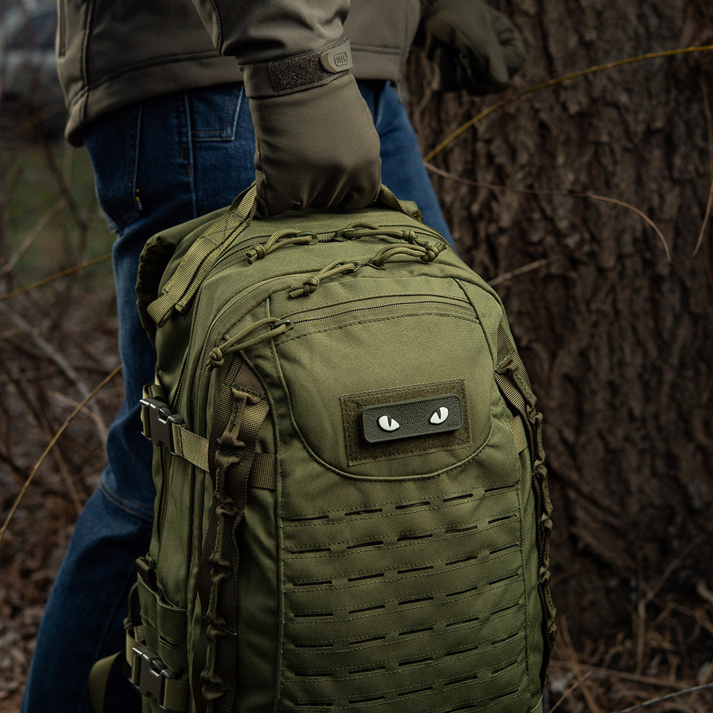 M-tac cat eyes 3d pvc