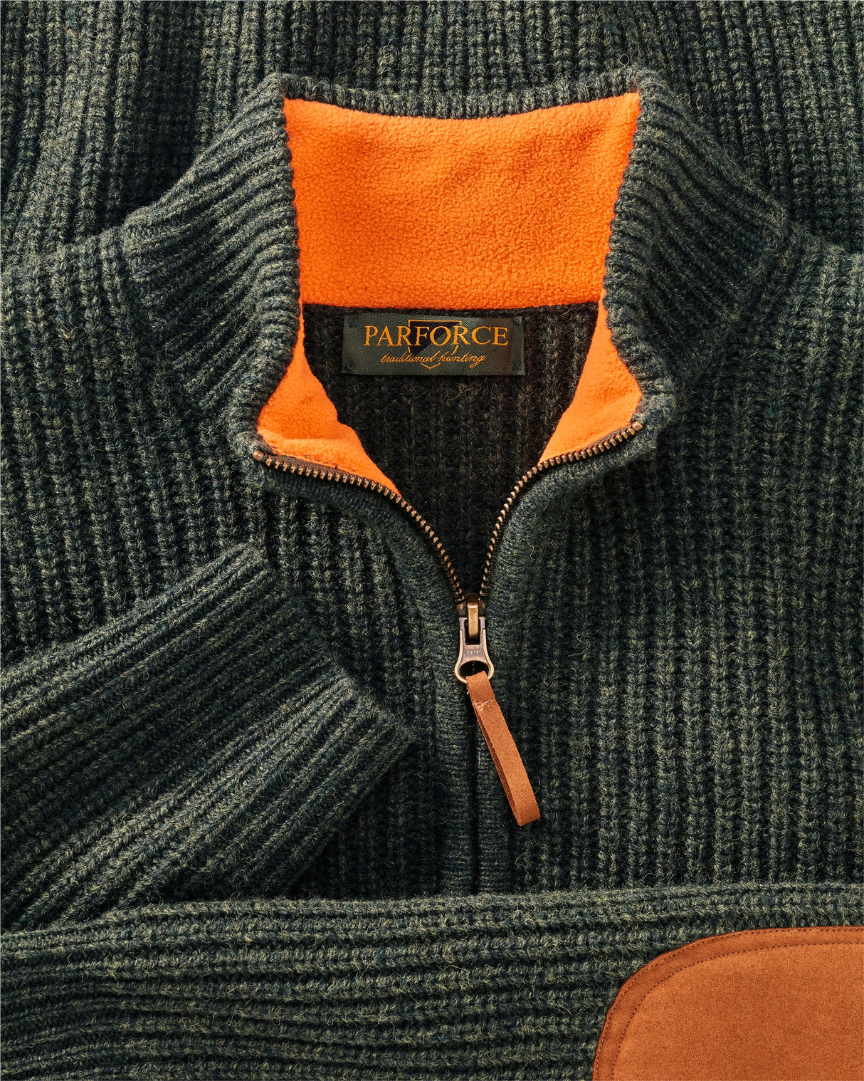 Parforce Traditional Hunting - Jagtbetjent på jagt efter troyer