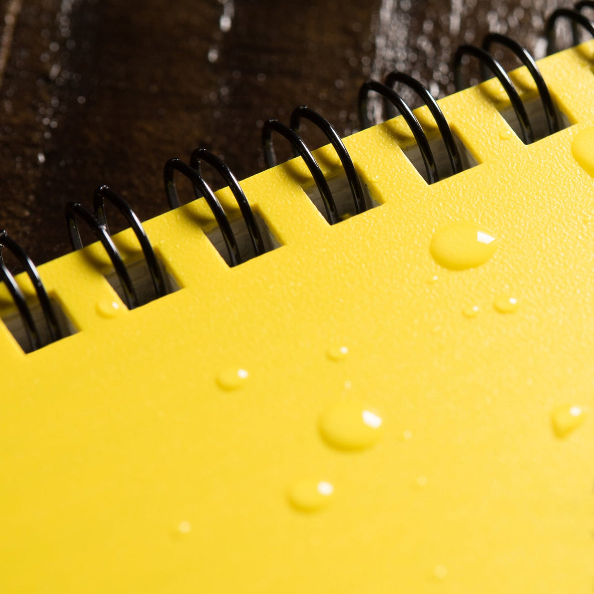 Rite in The Rain - Side Spiral Notebook 22 x 28 cm // Gul fra Rite In The Rain - billede nr. 3 hos GrejFreak.dk