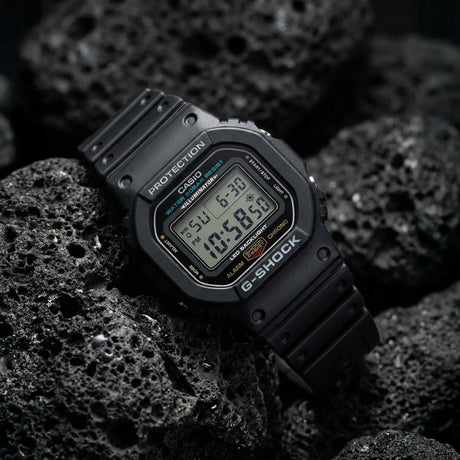 Casio - G-Shock DW-5600UE-1ER-7-XtraGrej