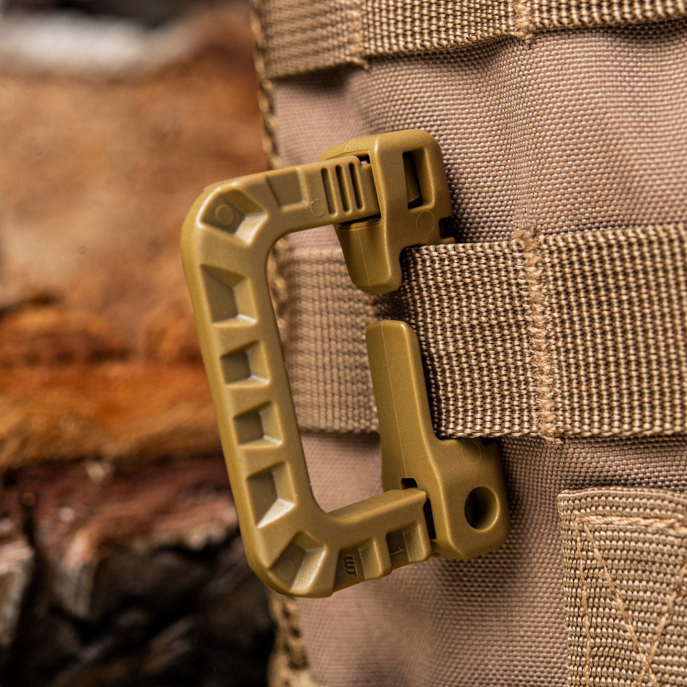M-Tac Plastic CarabinerGrimloc